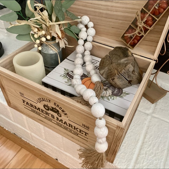 Wood Bead Garland with Tassels #1 - Picture 1 of 6